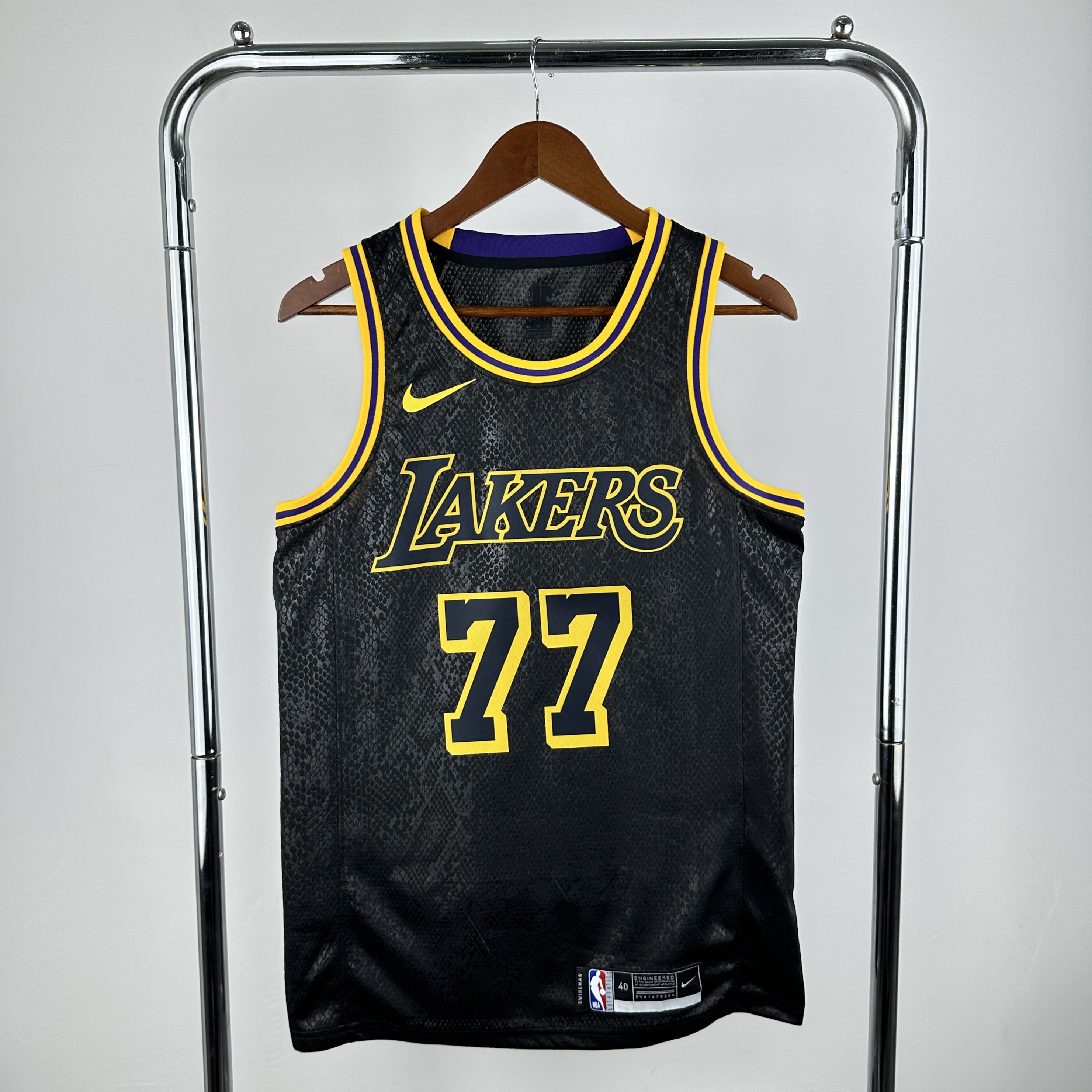 Men Los Angeles Lakers #77 Doncic Black Nike 2025 NBA Jersey->los angeles lakers->NBA Jersey